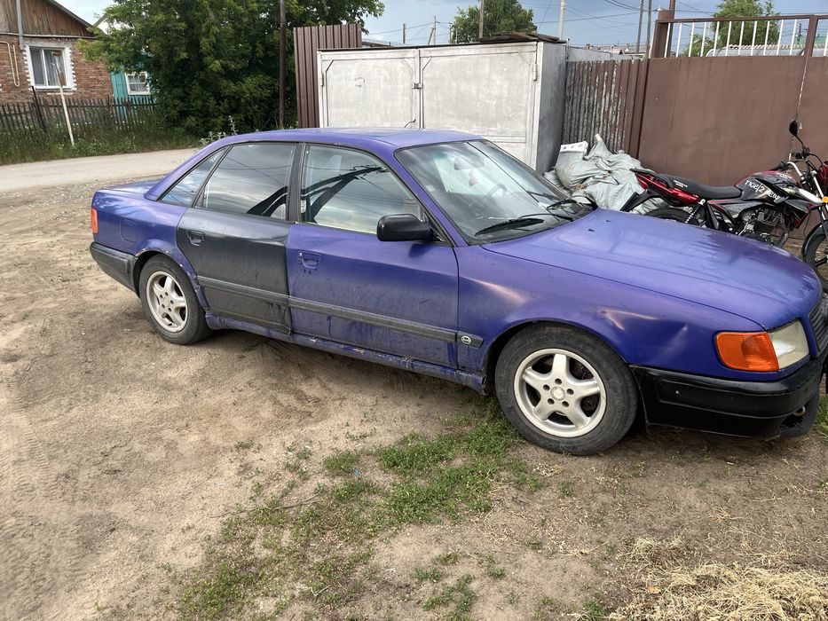 Продам ауди 100 с4