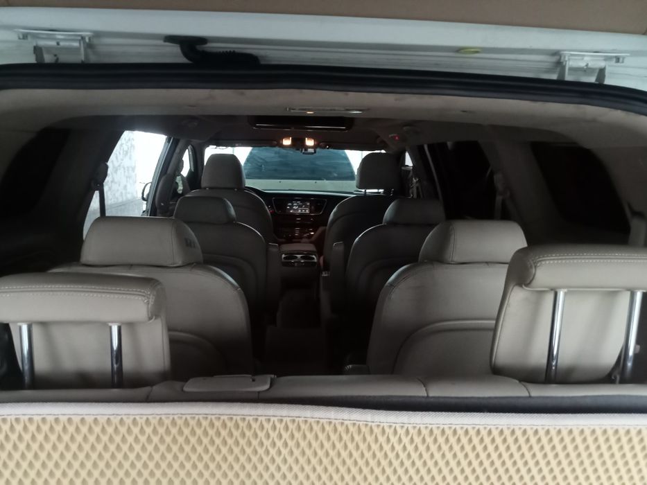 Такси в горы,Киа Карнивал,7ми местный