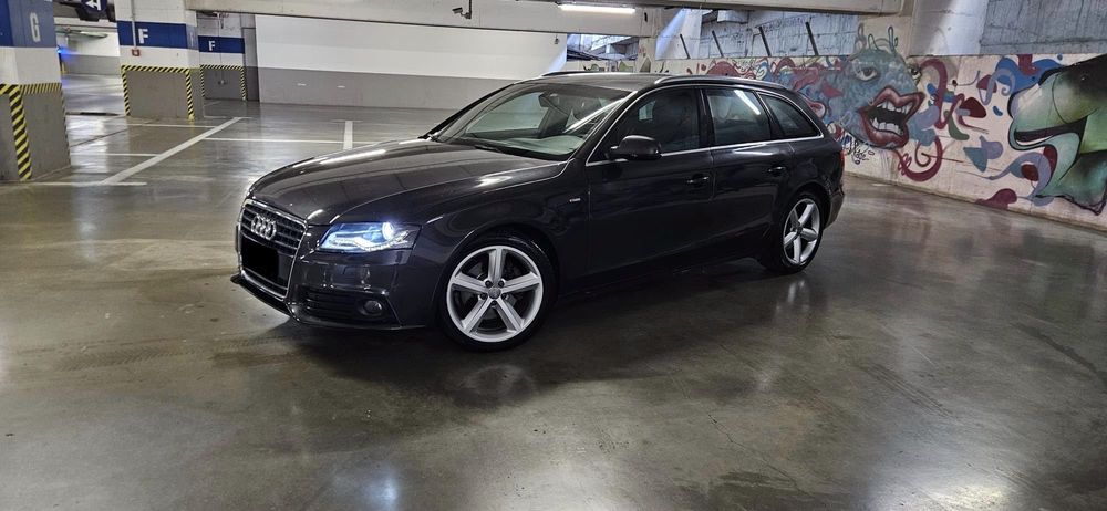 Vand AUDI A4 2.0 diesel, an 2011, S-Line fabrica, LED, Acte Zi