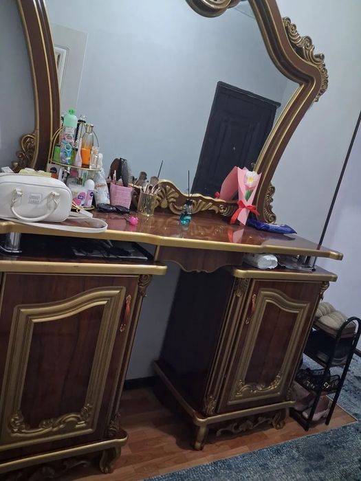 Ётокхона мебели сотилади