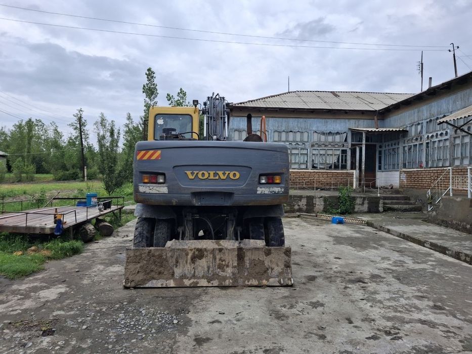 Volvo 130 Ekskavator
