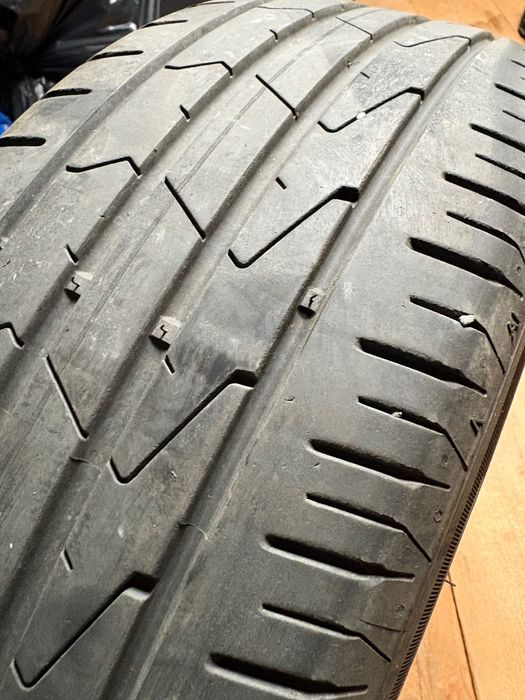 Set cauciucuri Laufenn iarna si Hankook vara