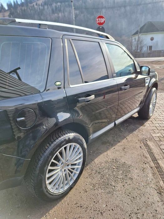 Land Rover Freelander 2