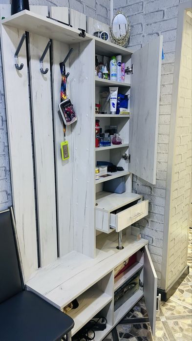 Срочно Продам прихожую