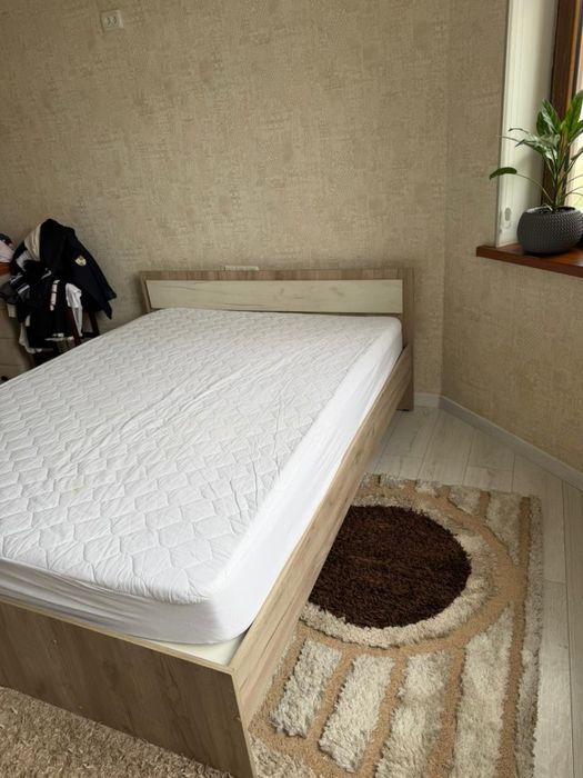 Продаю кровать двухместный