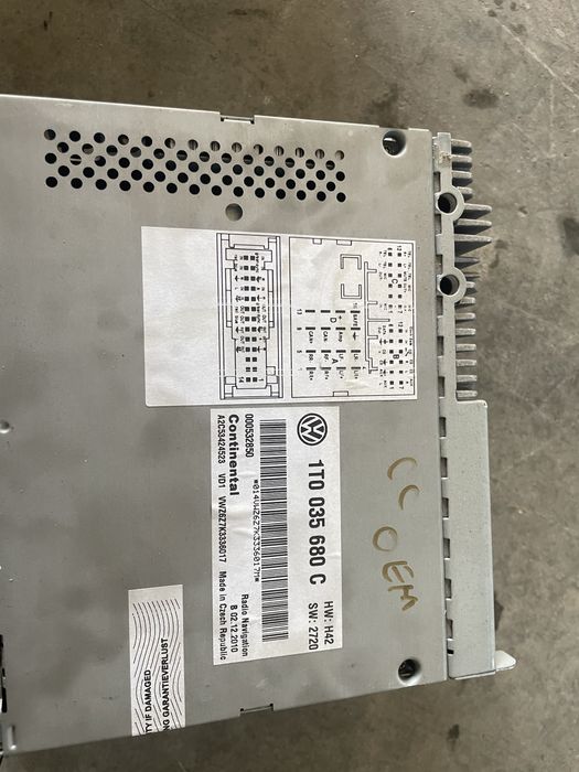 Vand navigatie RNS 510 VW Passat CC / b6 / b7 tiguan OEM impecabila