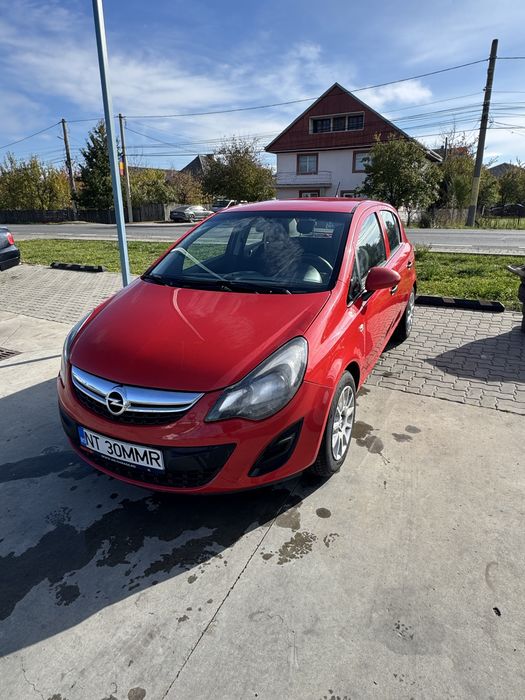 Opel Corsa D 1.0 Benzină – 2009 –