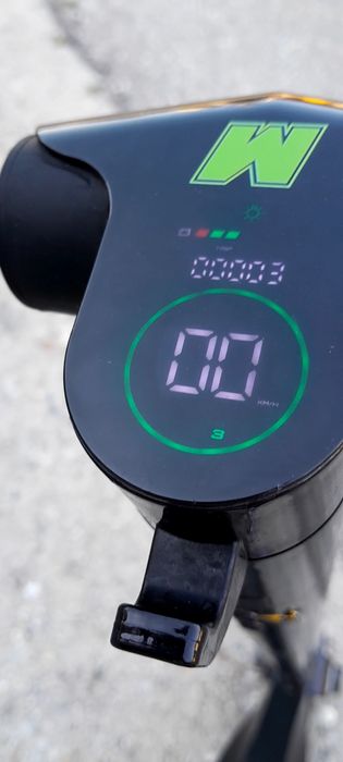 Vând trotineta freewell.Urgent!!