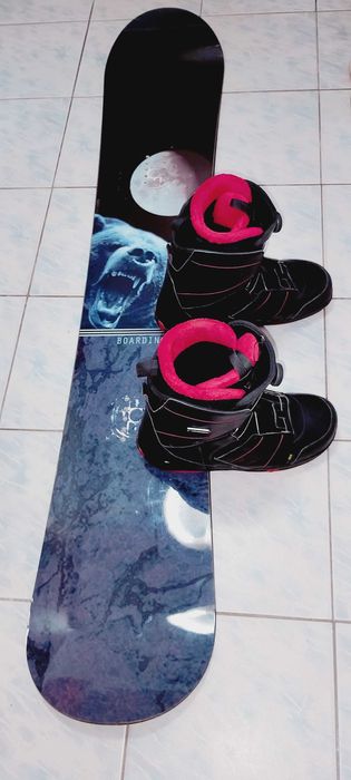 Boots Salomon Faction Boa 47 si placa de snowboard Raven Bear 163cm