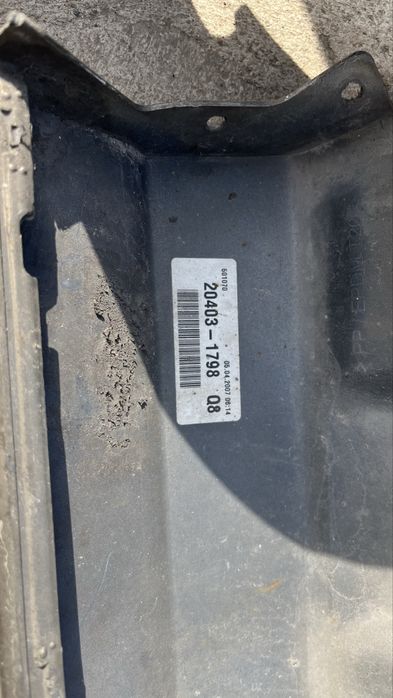 Mercedes C W204 десен праг 2 броя