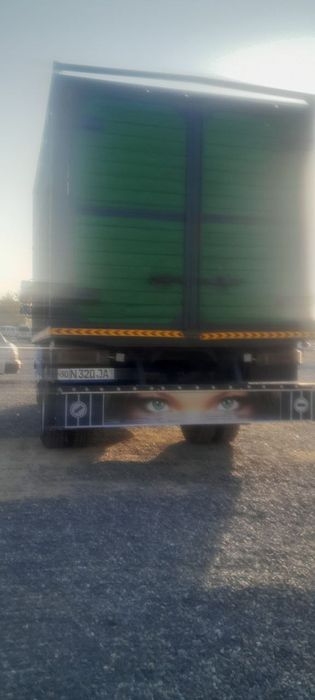 Zil 130 sotiladi 1981-yil ishlab chiqarilgan