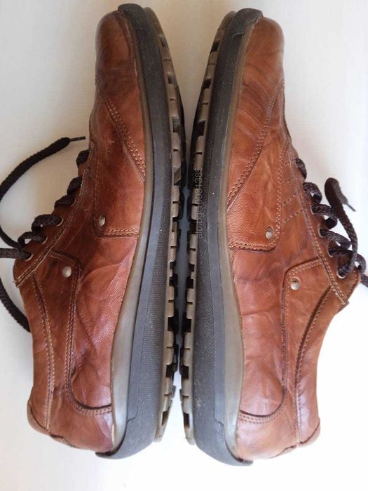 Обувки 45 размер, стрелки 29,5