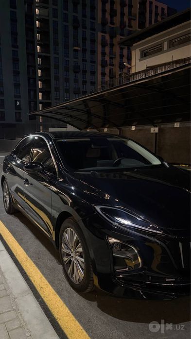 Hongqi eqm 5 2025