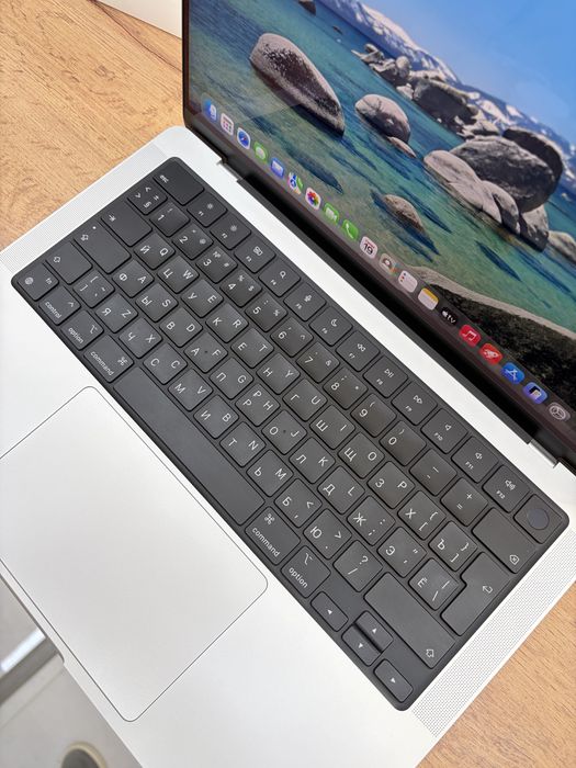 Macbook Pro 14 M3 8/512 gb | iStatus
