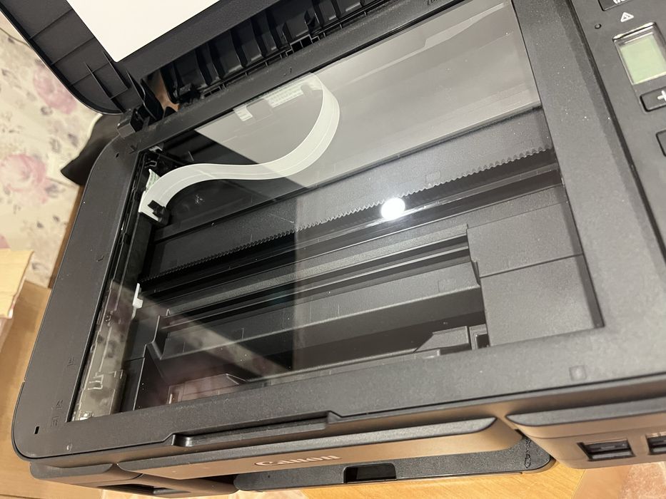 Imprimanta cu Scanner Canon Pixma G2411