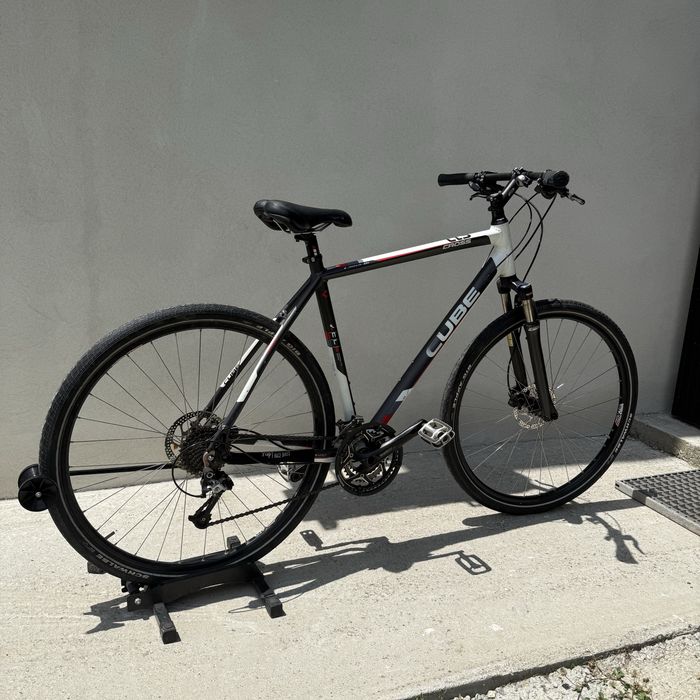 Bicicleta Cube Cross Country / Oraș