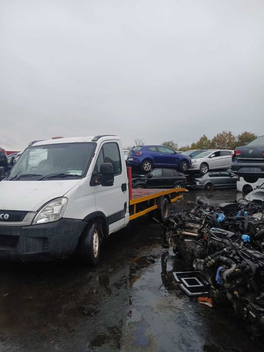 Dezmembrez Dezmembrari Iveco Daily euro 4