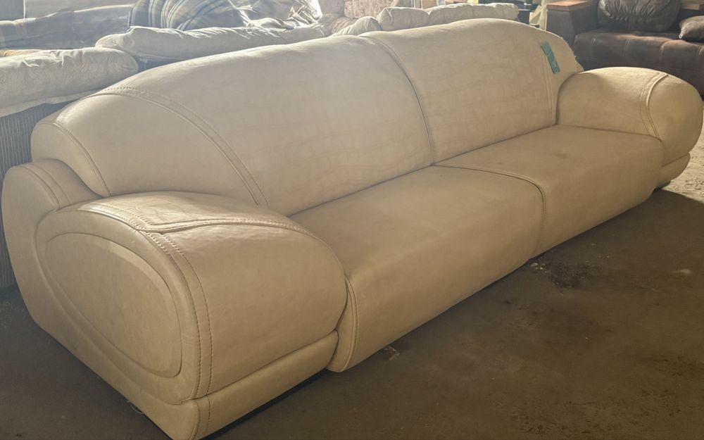 Комплект мягкой мебели