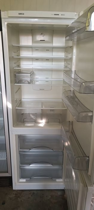 Продам холодильник Атлант