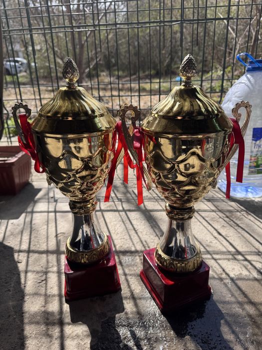 Кубки новые 2 штуки  , в целофане