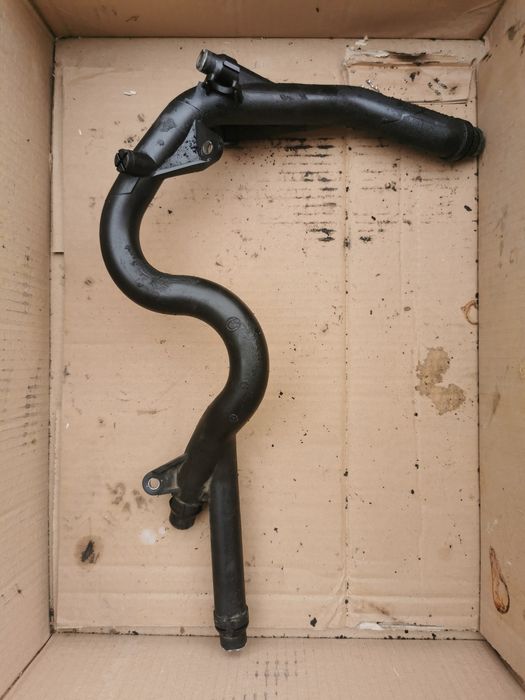 Тръбопровод,за охладителна течност BMW E61/235к.