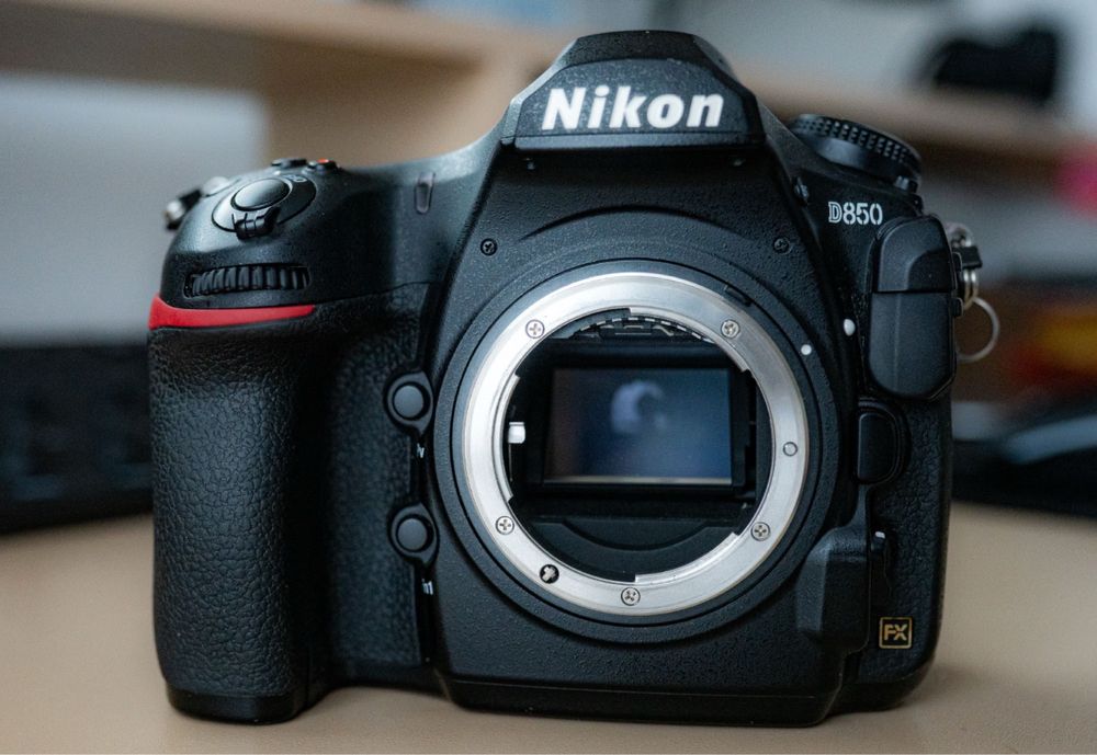 NIKON. D850 + Nikon 24-70 f2,8 ED VR