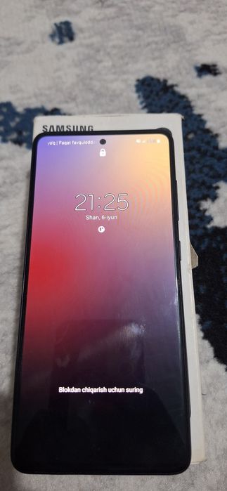 Telefonlar sotiladi arzonga bervoraman