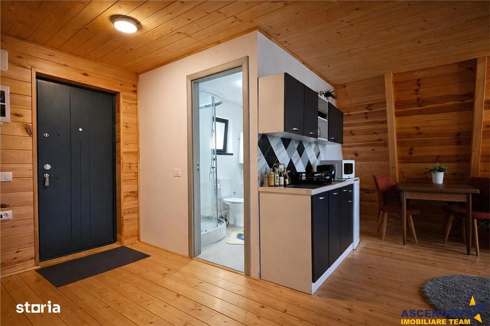 Ansamblu de 3 case, tip A frame, Moieciu de Jos, constructie 2025