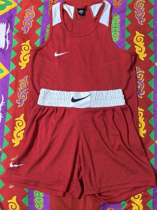 Боксерский форма nike