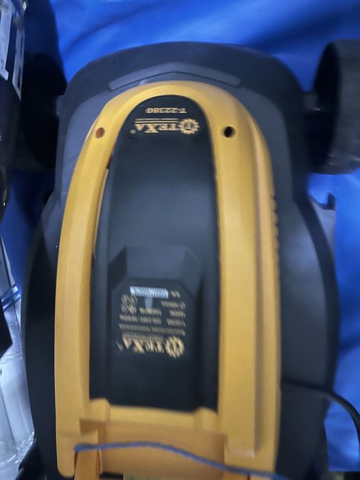 Газонакасилка сотилади!