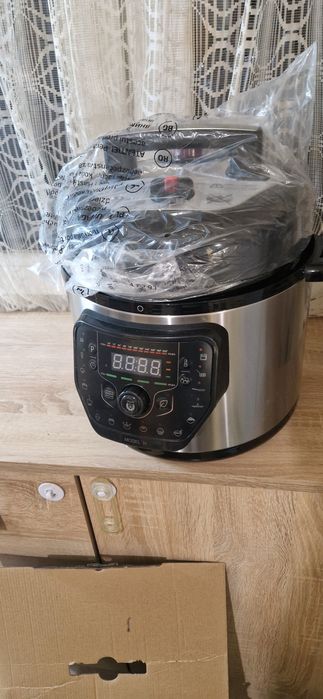 Мултикукър под налягане