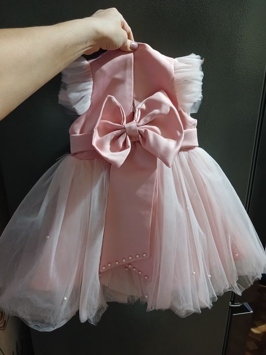 Продам платья для девочки