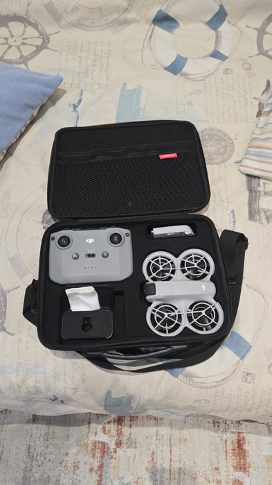 Квадрокоптер dji neo