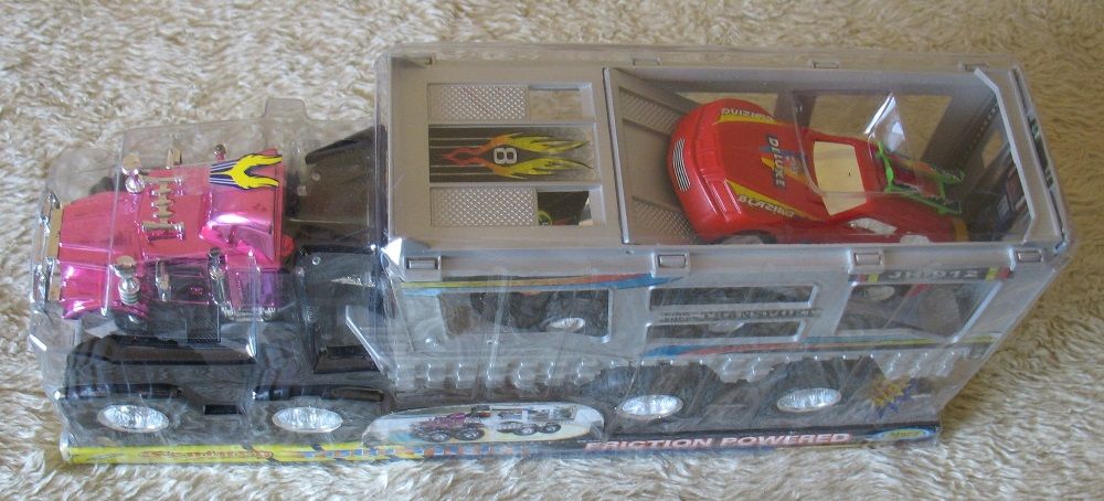 Детски камион автовоз с 2 бр спортни коли.