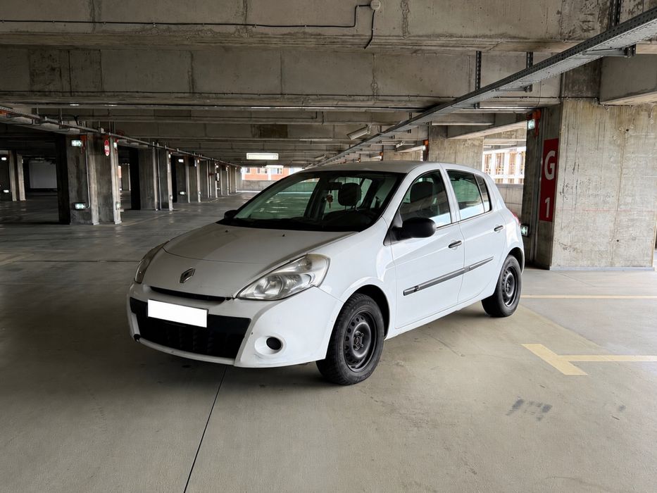 RENAULT Clio