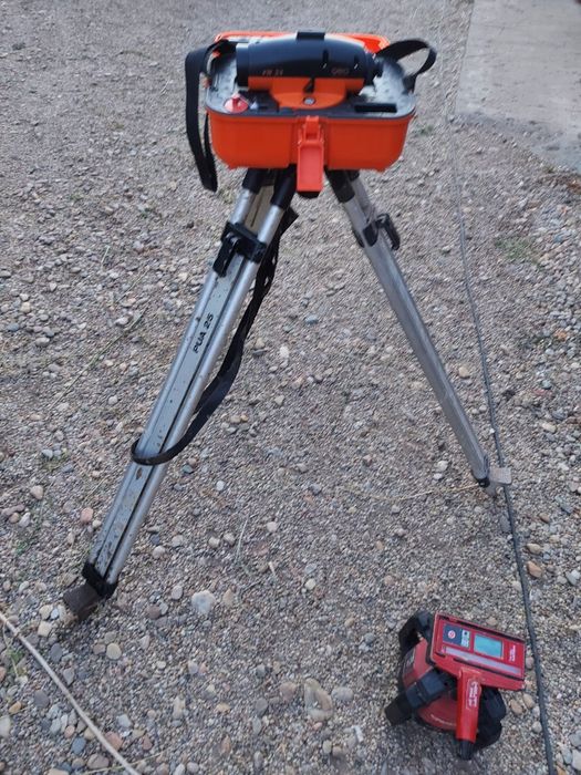 De vânzare nivela optică