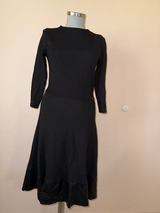 Много запазени връхни дрехи - ИЗГОДНО