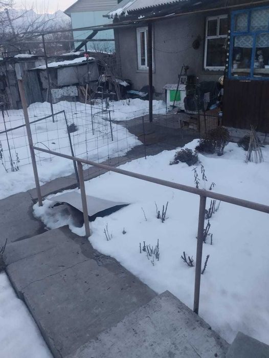 Продам дом 3 сотки