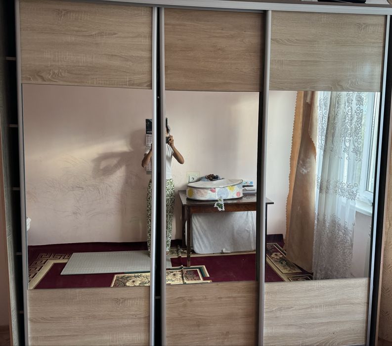 Продам шкаф купе