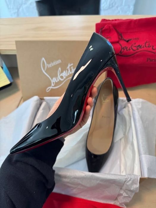 Оригинални Christian Louboutin So Kate 38 номер червени подметки  ЛАЧЕНИ обувки с висок  10cm ток