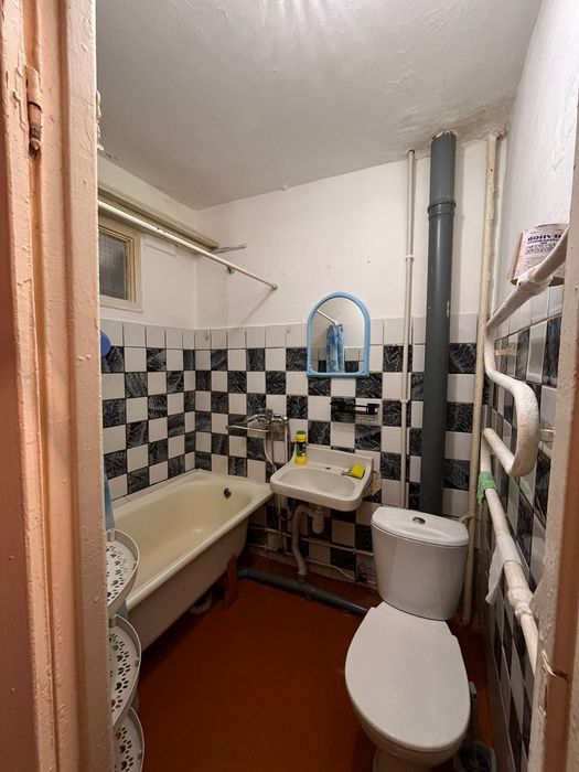 Продадим 1 комнатную квартиру