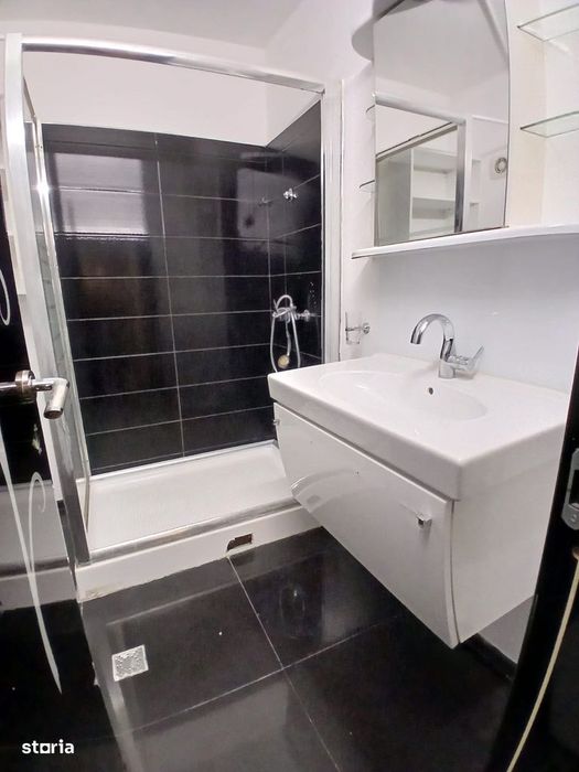 Vanzare – 3 camere decomandat | 72 mp | Str. Barca | Bloc reabilitat