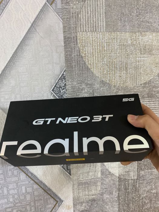 Realme GT neo 3t