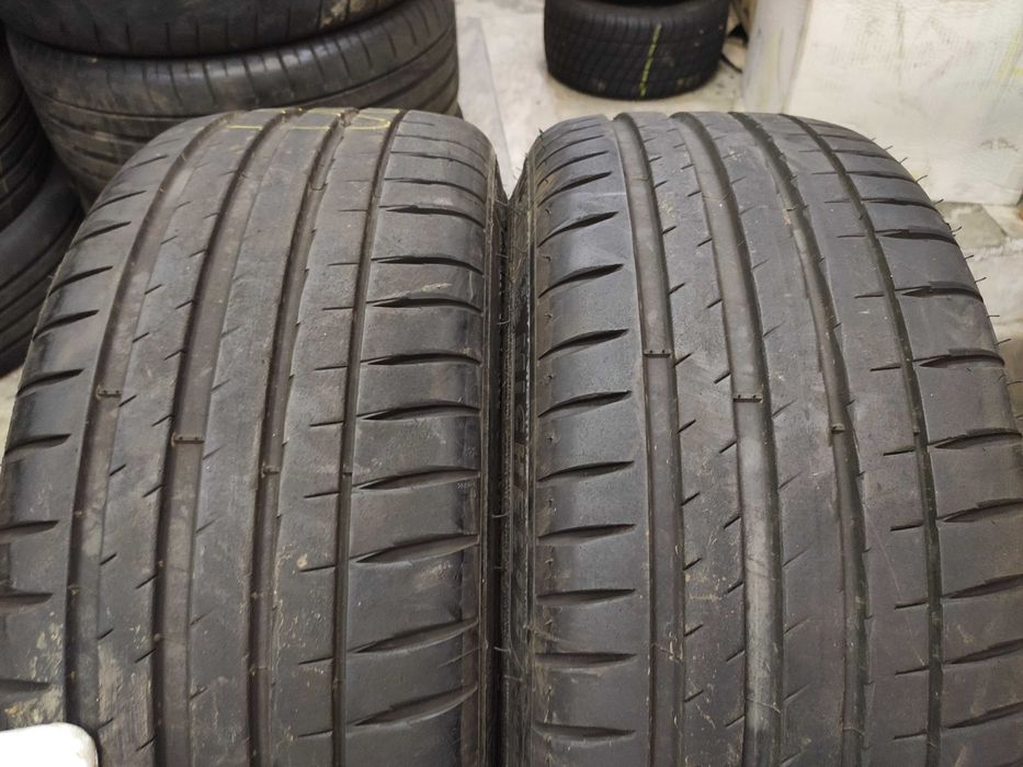 2бр Летни гуми 225 40 18 - Michelin