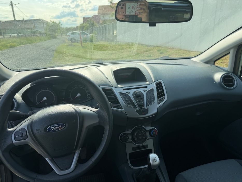 Vand Ford Fiesta