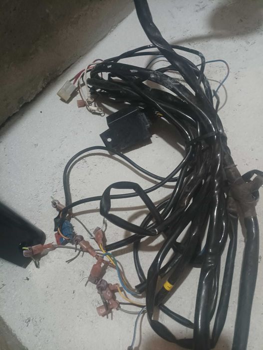 Теглич Мазда Трибют Mazda Tribute