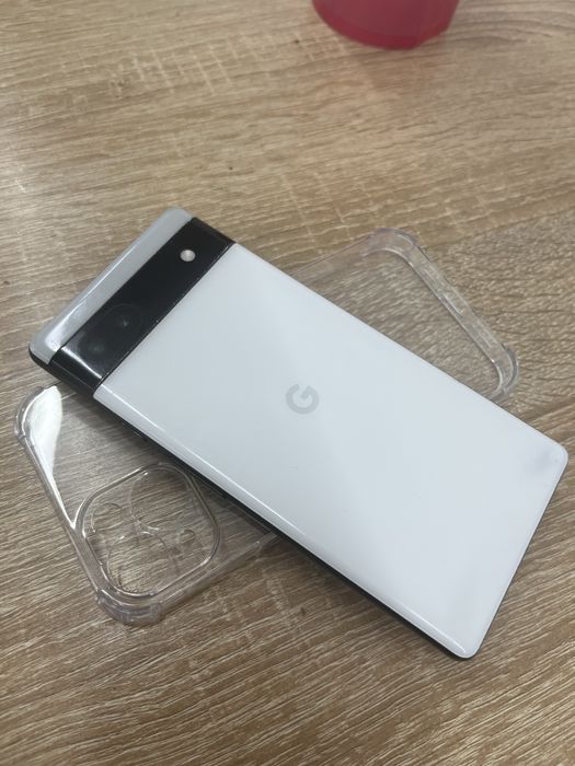 Телефон Google Pixel 6a