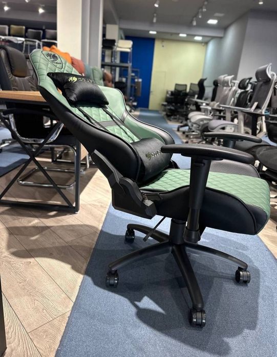 Kreslo cougar armor yashil rangidan