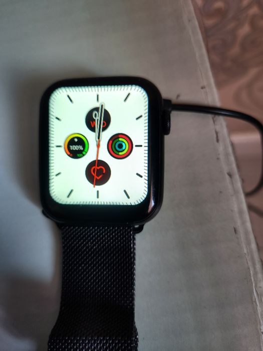 Часы смарт продам