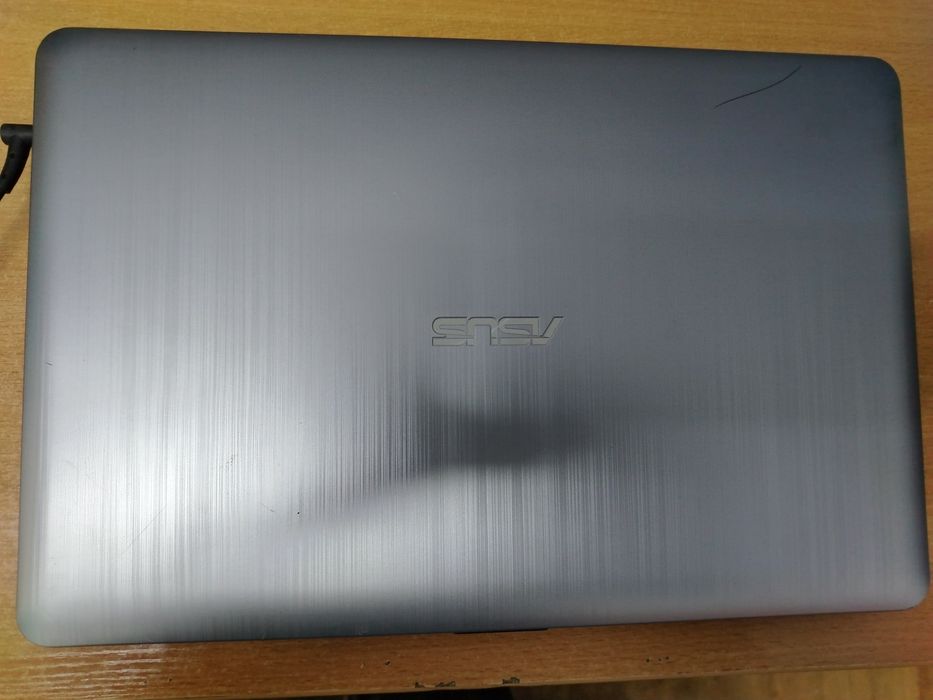 Ноутбук Asus intel celeron